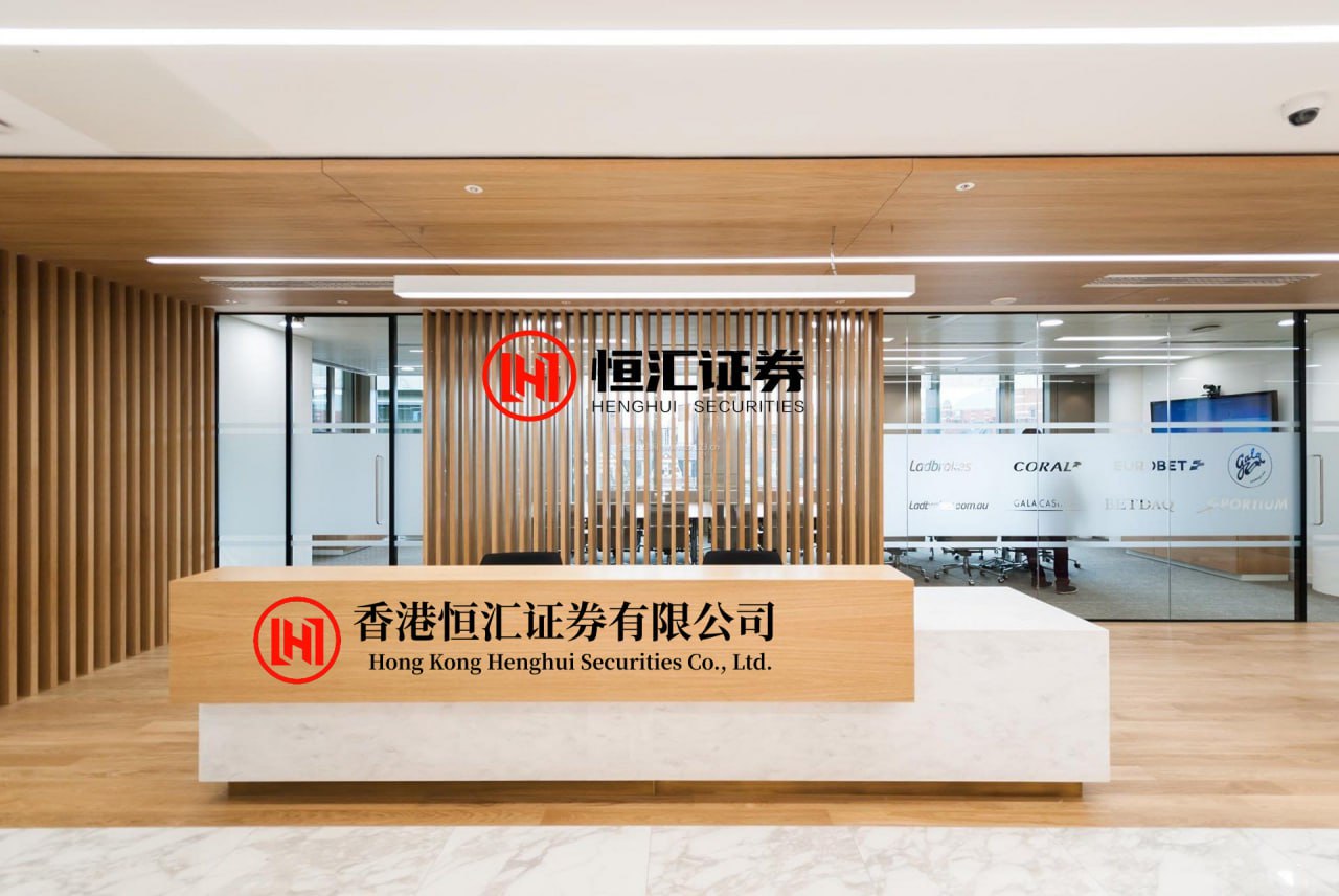 掌中宝配资 躺上“返老还童”！这款自带“BGM”的消暑神器，有杭州人当传家宝…..._父亲_张竹凉_生活